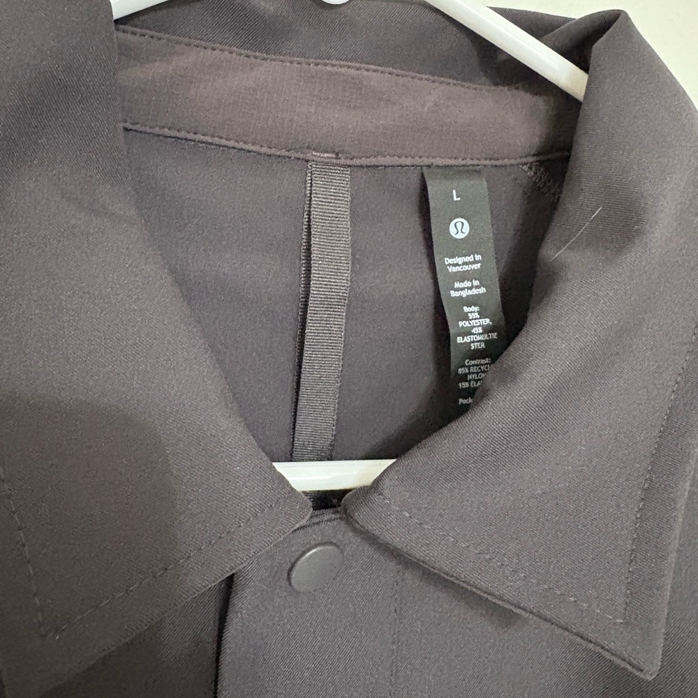 lululemon athletica Snap-Front Collared Jacket - Picture 3 of 10